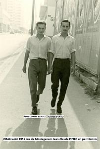 ORAN - rue de mostaganem  Jean-Claude en permission et Gerald Pinto 1959